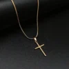 Collier pendentif croix en acier inoxydable plaqué or