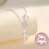 Collier croix infinie design élégant