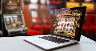 How Online Casinos Are Attracting Players in a Digital Age